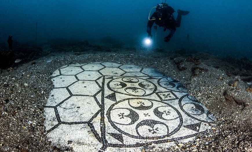 Image 4: Prova Scuba Dive sulle rovine romane sottomarine a Baia da Napoli