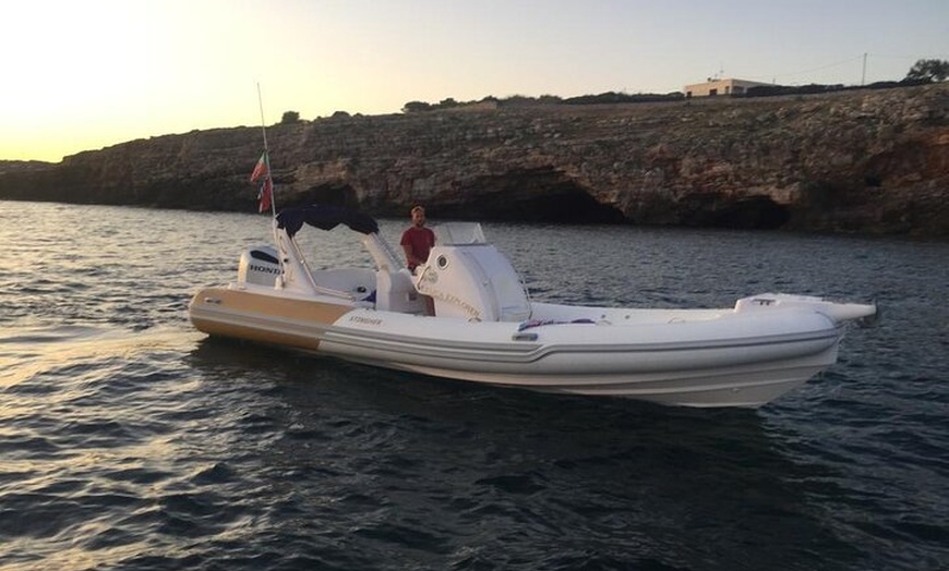 Image 15: 3 Ore Tour in Barca alle Grotte di Santa Maria di Leuca