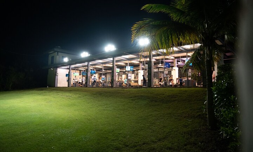 Image 3: Sunset and Night Golf Experience