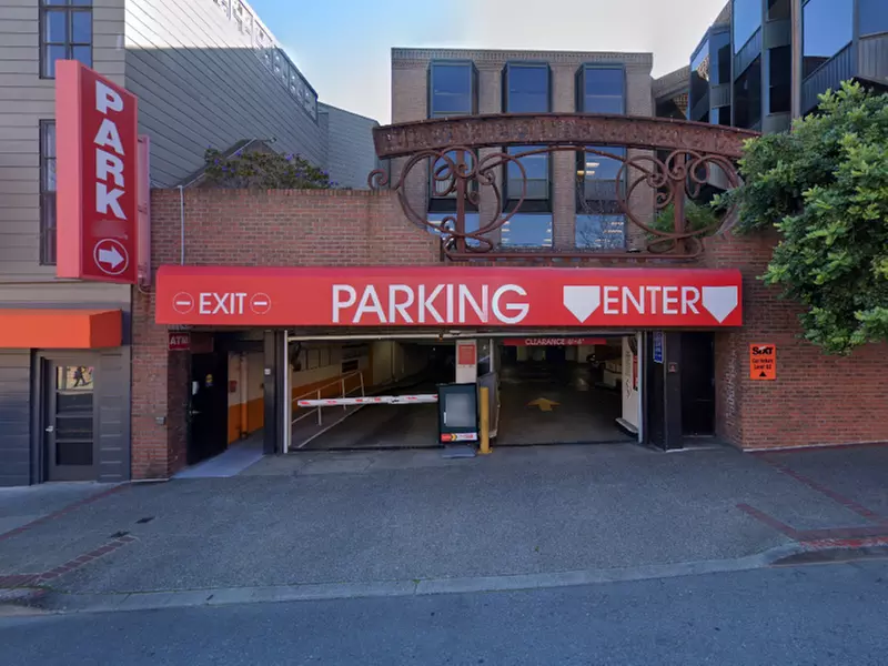 Parking at Hyde Beach Garage