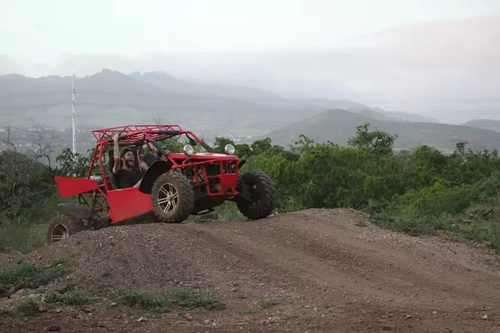 Zipline and Off-Road ATV Combo Tour in Oahu