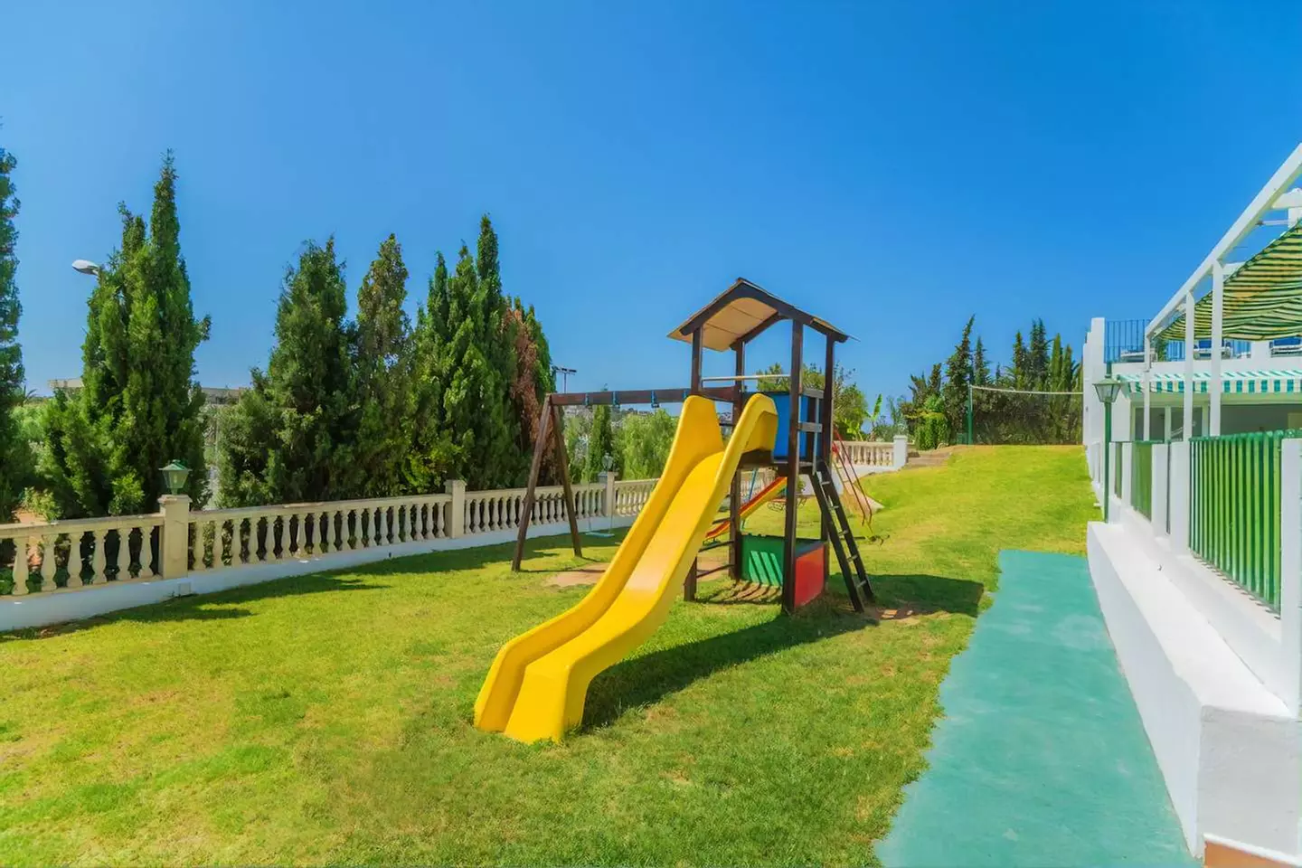 ✈ MAJORQUE | Santa Ponça - Aparthotel Holiday Center 3*, 3 nuit - A...