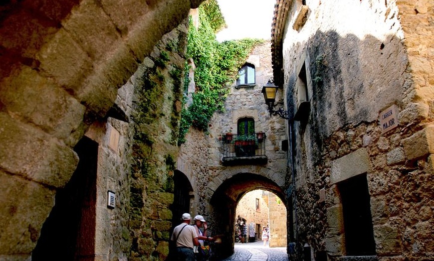 Image 5: Costa Brava y Pueblos Medievales Grupo reducido de Girona