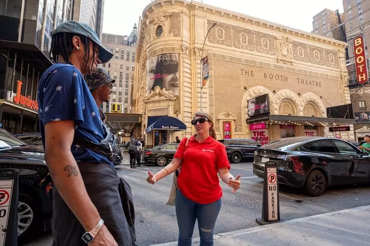 NYC Broadway Tour: Backstage Stories & Theater Secrets