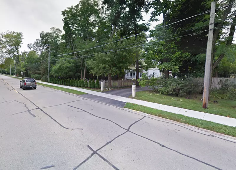Parking at 232 Green Bay Rd. - Residence - Primary Image
