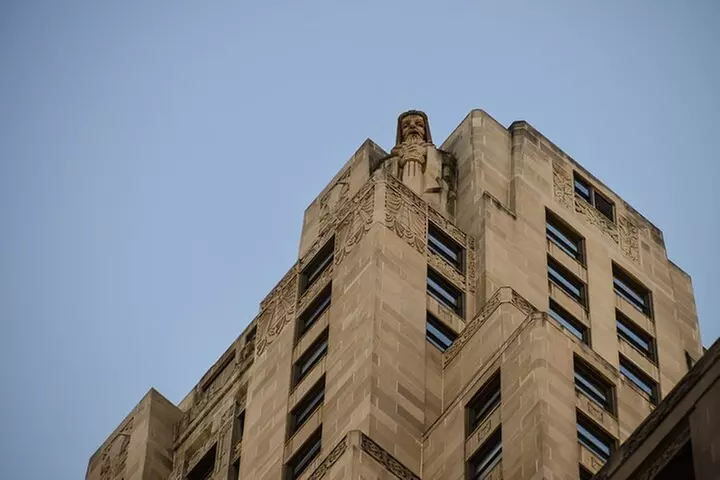 Chicago City Tour: Elevated Architecture Tour with Train Ticket Inc...
