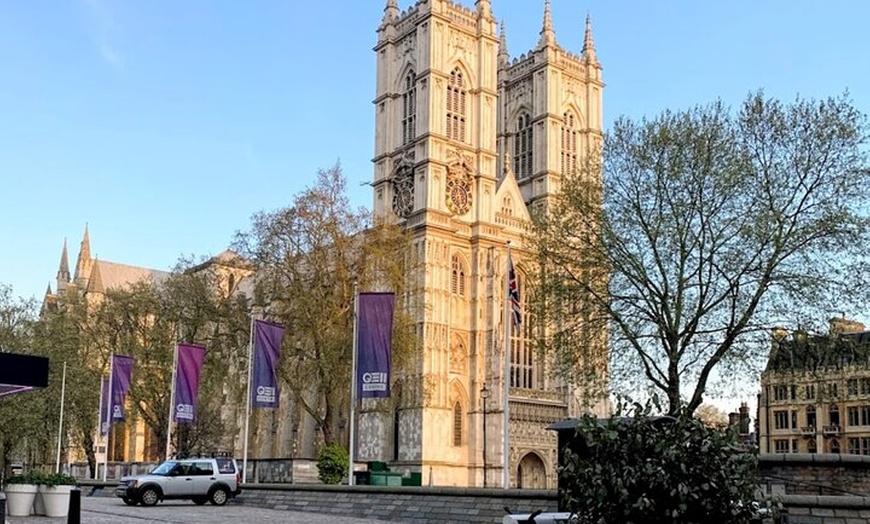 Image 1: Private Tour: Westminster Abbey and Churchill War Rooms Tour