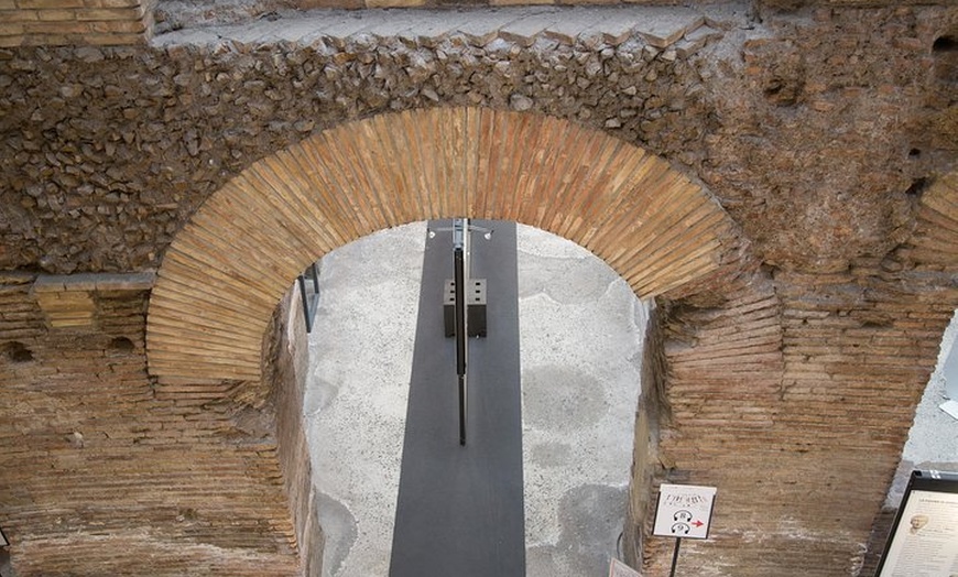 Image 8: Piazza Navona Underground Stadio di Domiziano