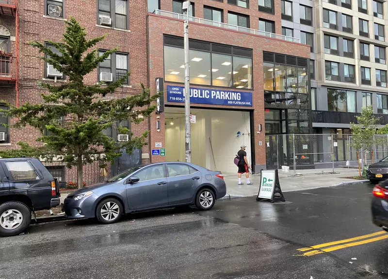 Parking at Park 'N Go Systems (NYC) - 800 Flatbush Parking LLC Garage