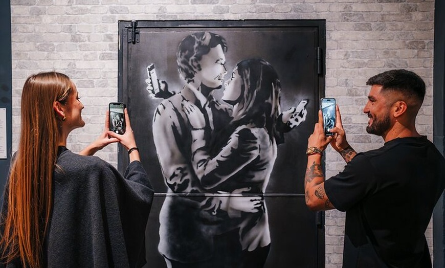 Image 12: Entrada Museo Banksy Madrid