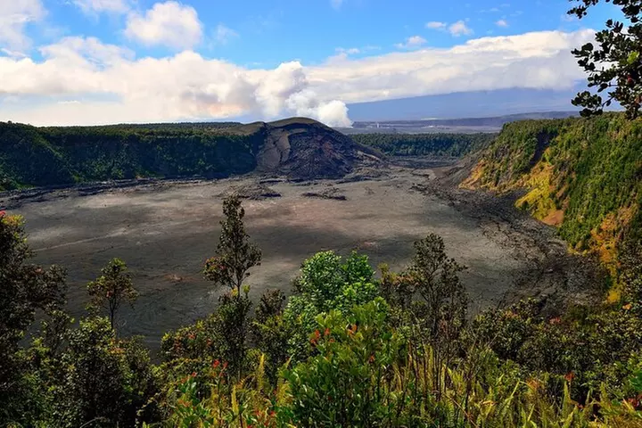 Hawaii Volcanoes National Park Self-Guided Driving Audio Tour