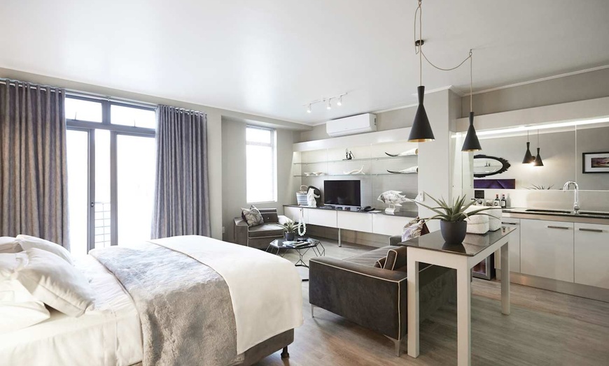 Image 2: ✈ AFRIQUE DU SUD | Cape Town - The Hyde Luxury All-Suite Hotel and ...