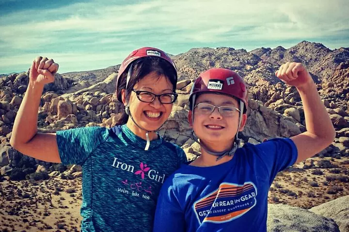 Beginner Group Rock Climbing in Joshua Tree National Park