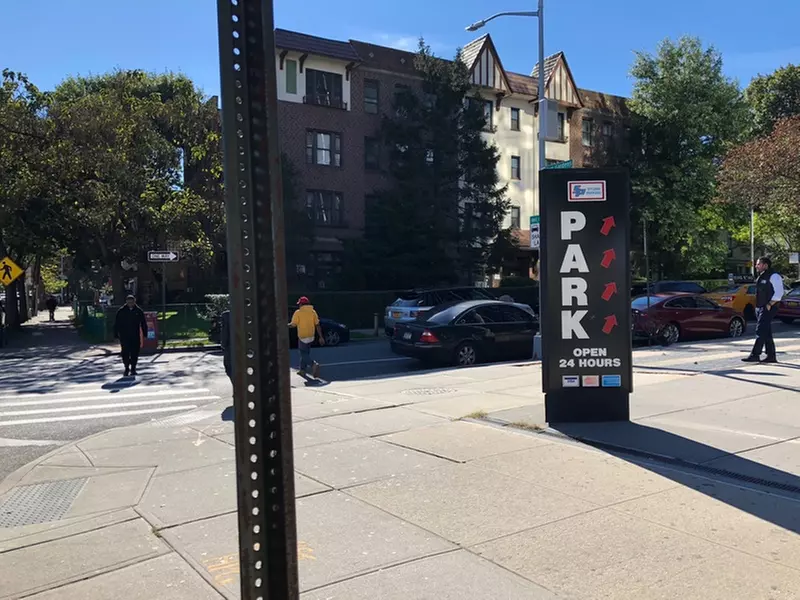 Parking at Sylvan Kew Garage