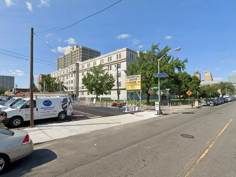 Parking at 299 Mulberry St. Lot - Second Medium