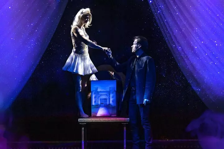 Escape Reality Branson Magic Dinner Show
