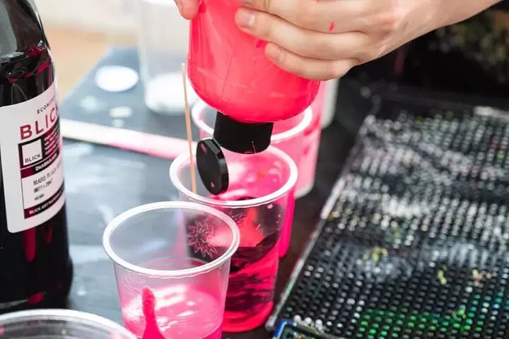 Private Acrylic Painting Class in Chicago