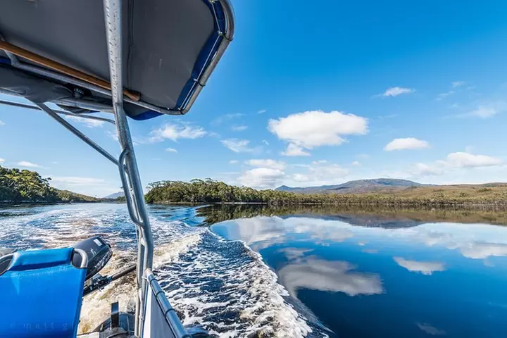 Southwest Tasmania Wilderness Experience: Fly Cruise and Walk Inclu...