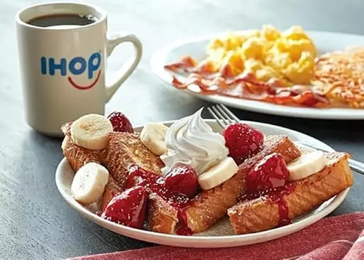5% Cash Back at IHOP