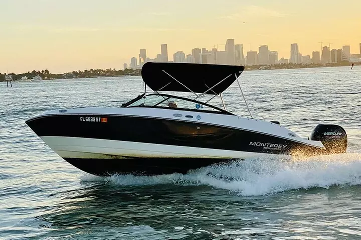 Miami: Private Boat Rental with Captain, Sandbars, and More