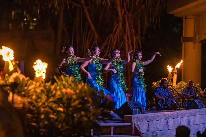 Wailele Luau Including Fire and Knife Performance Plus Dinner
