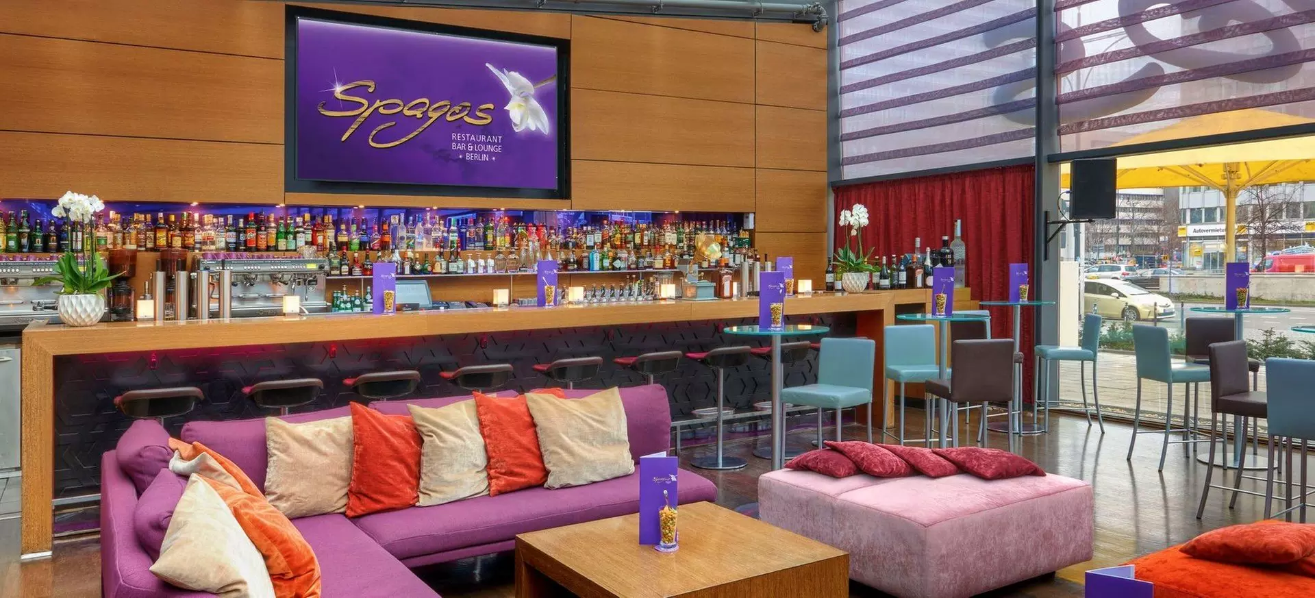 ✈ DUITSLAND | Berlijn - Park Inn by Radisson Alexanderplatz 4*, 2 n...