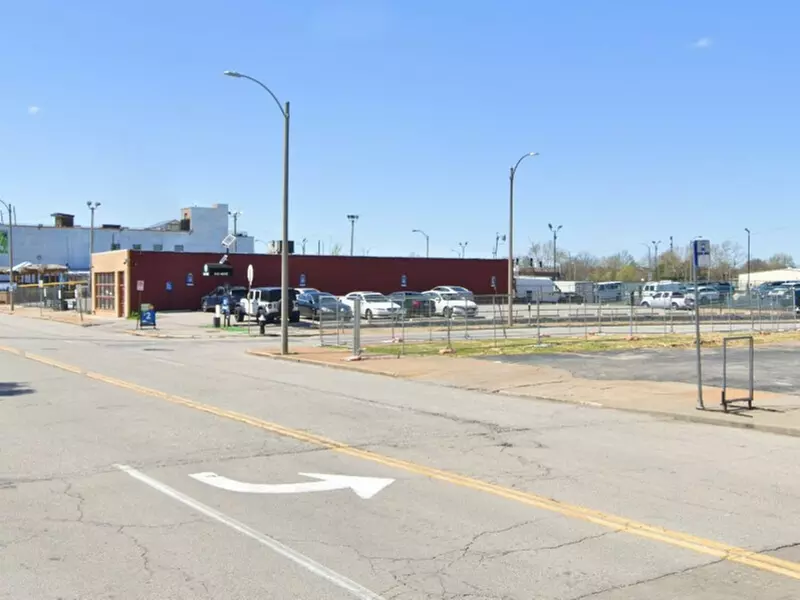 Parking at 801 N. Tucker Blvd. Lot - Primary Image