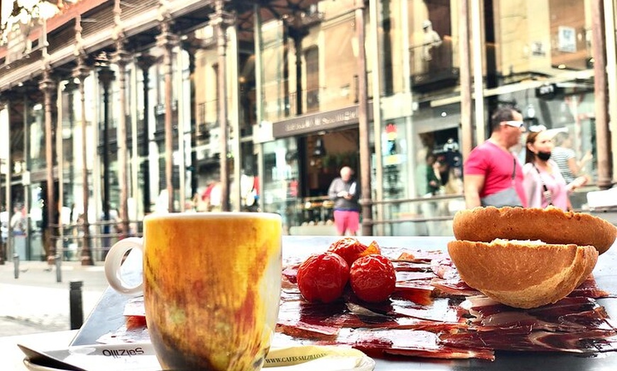 Image 4: Experiencia de jamón ibérico con desayuno tradicional en el centro ...