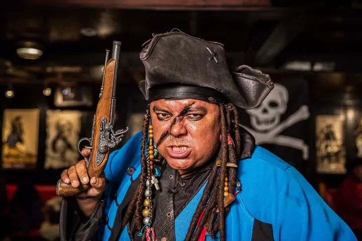 Pirate Night! Dinner, Fun and Show at Cancun Couples Special