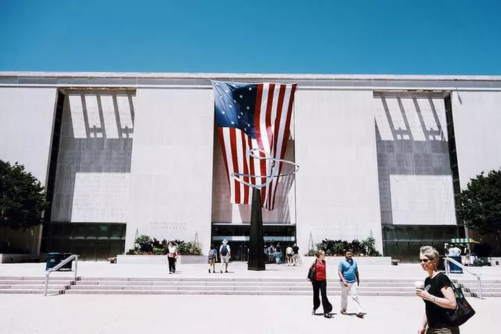 Smithsonian Natural History + American History - Exclusive Tour