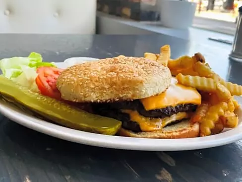 5% Cash Back at Alexander's Restaurant