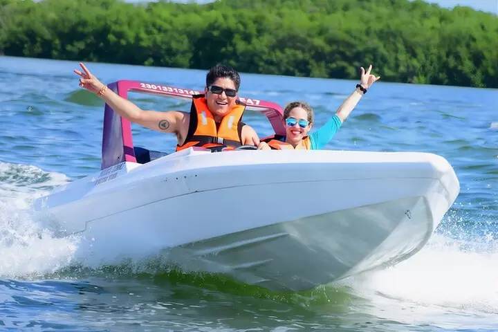 Exciting Speedboat & Snorkeling Tour in Cancun Lagoon! - Primary Image