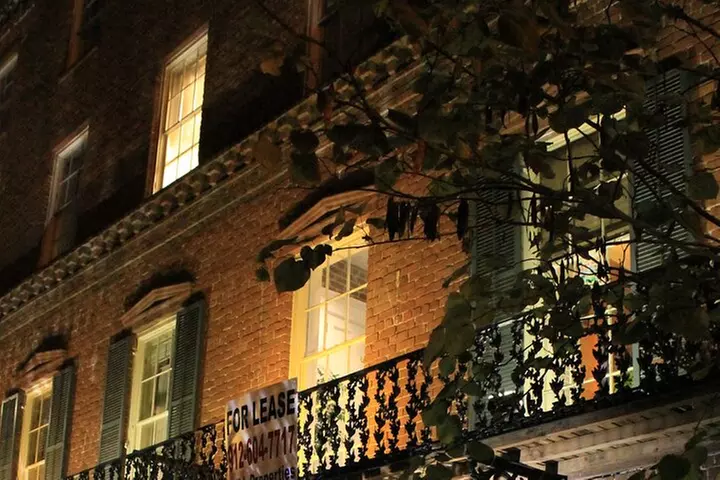 Haunted Savannah Booze and Boos Ghost Walking Tour