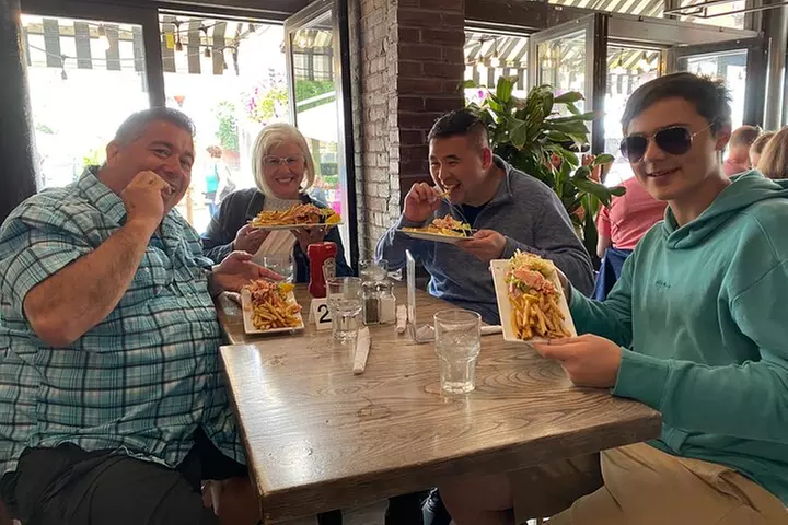 Iconic Boston Food and History Small-Group Walking Tour - Primary Image