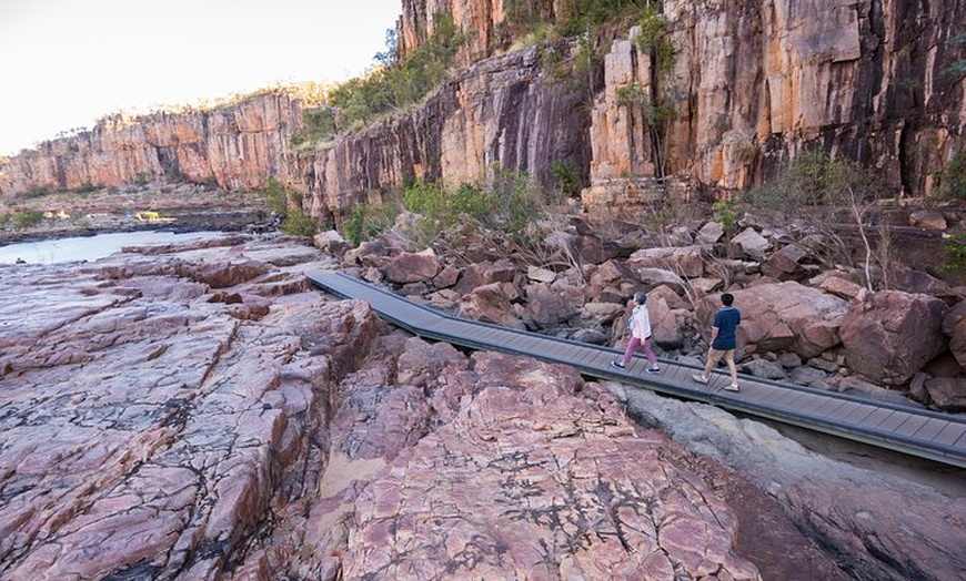 Image 2: Katherine Day Tour from Darwin including Katherine Gorge Cruise