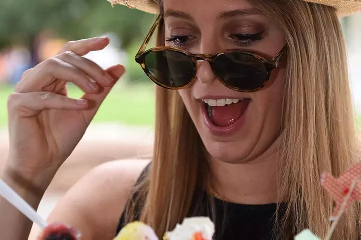 French Quarter Small-Group Cocktail and Foodie Crawl