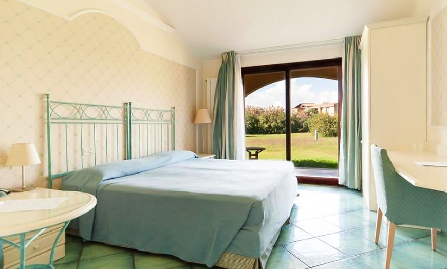 Image 6: ✈ SARDINIA | Cagliari - Hotel Santa Gilla 4* - Family friendly