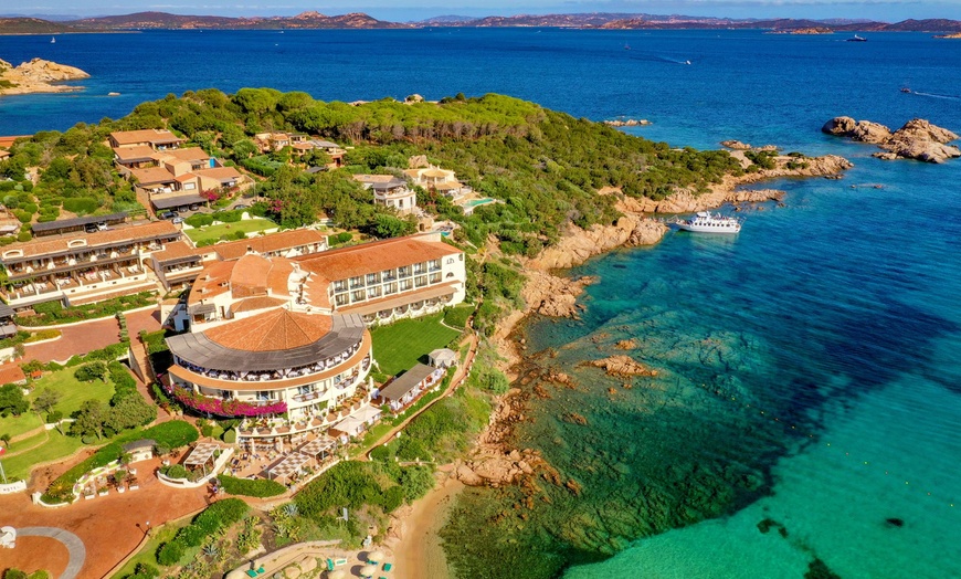 Image 2: ✈ SARDINIA | Baja Sardinia - Club Hotel Baja Sardinia 4* - Private ...