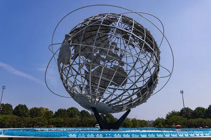 City of Contrasts Tour-Manhattan, Bronx, Queens and Brooklyn