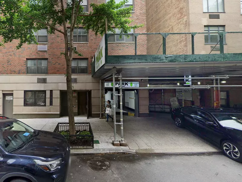 Parking at CitiParking - 176 E. 77th Street Garage - Second Medium