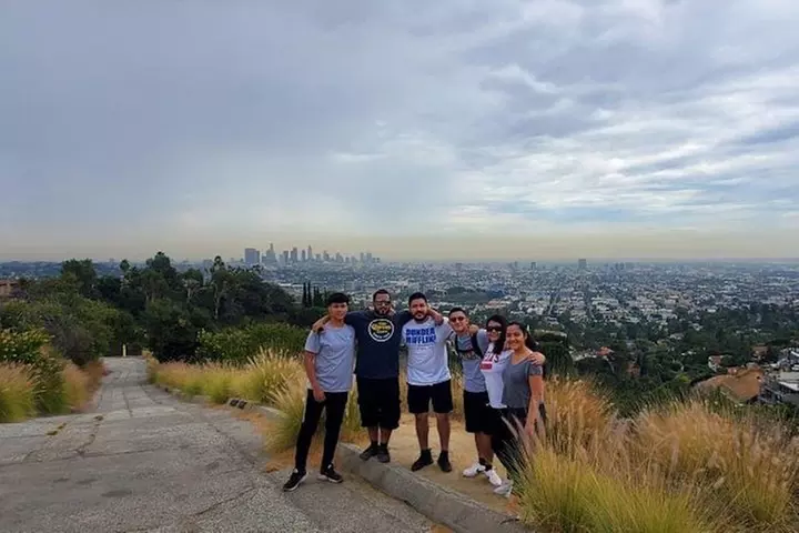 Hollywood Sign Hiking Tour to Griffith Observatory
