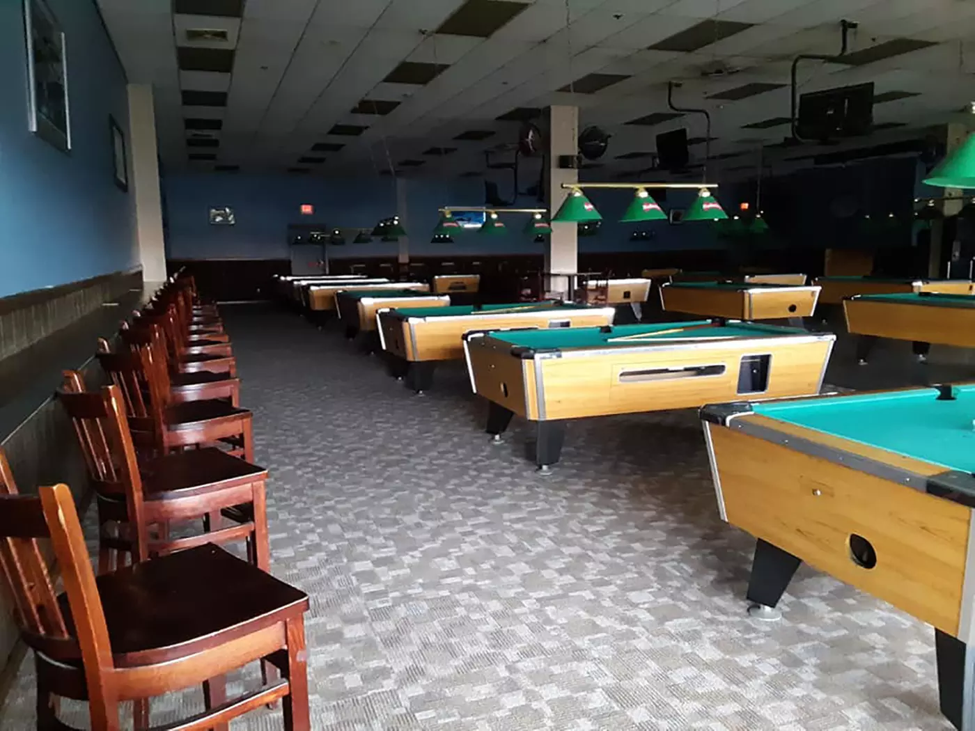 $10 For Unlimited Table Time For Groups Of 4 Or More (Reg. $20) - Primary Image