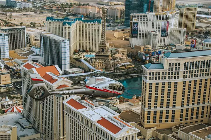 Red Rock Canyon Helicopter Tour with Landing and Champagne Toast