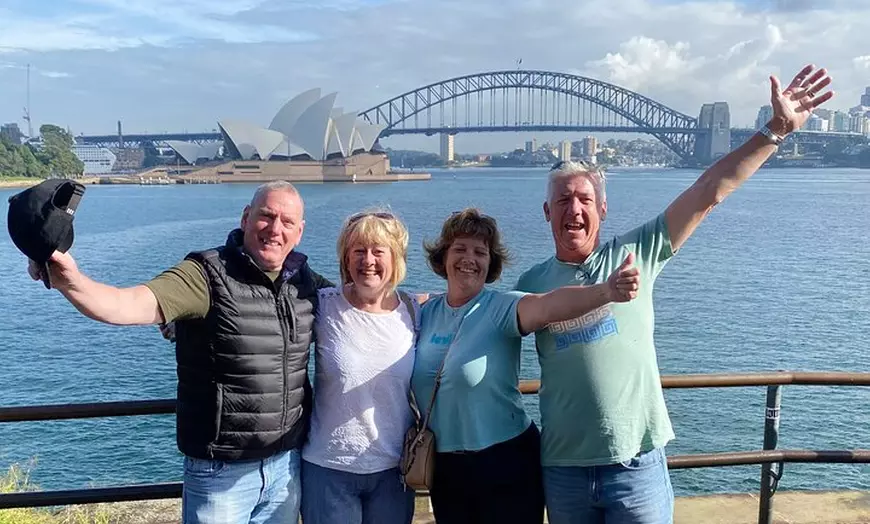 Image 3: Best of Sydney Small Group Tour from the City to Bondi Beach