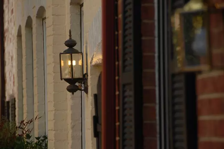 Tastes of Georgetown Food & History Small Group Walking Tour