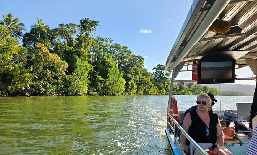 Image 19: Aboriginal Fishing & Beach Day Tour+ Daintree Crocodile Cruise