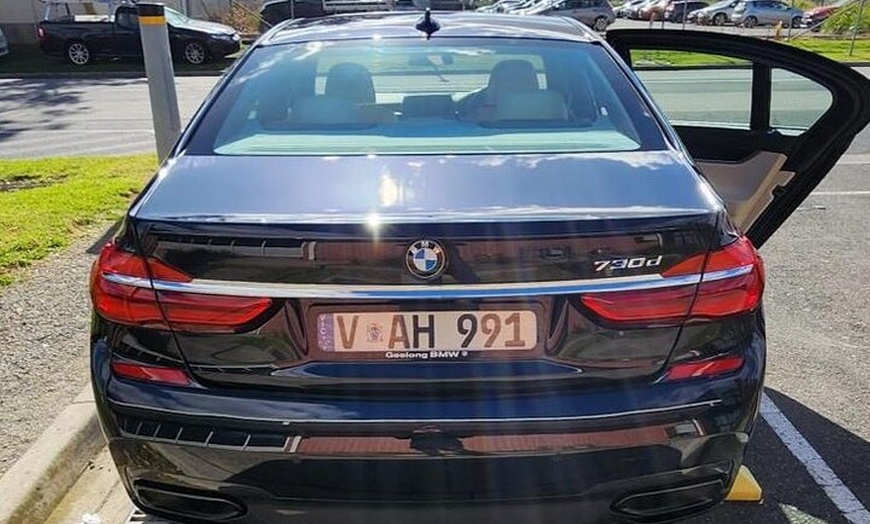 Image 9: Private Melbourne Airport Transfers To City (Sedan, SUV, or Van)