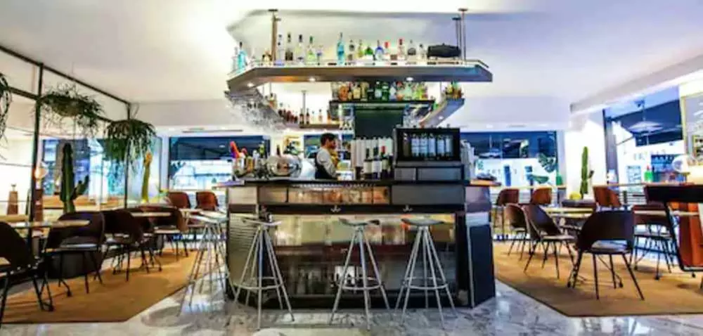 ✈ SPANIEN | Barcelona - Mariano Cubi Aparthotel Barcelona 4*, 2 Näc...