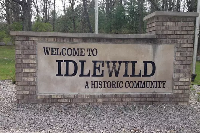Guided Idlewild Bike Tour - Primary Image