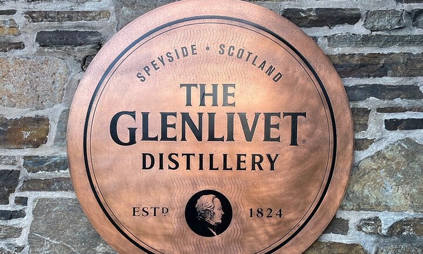 Image 3: Whisky Tour Scottish Highlands Speyside